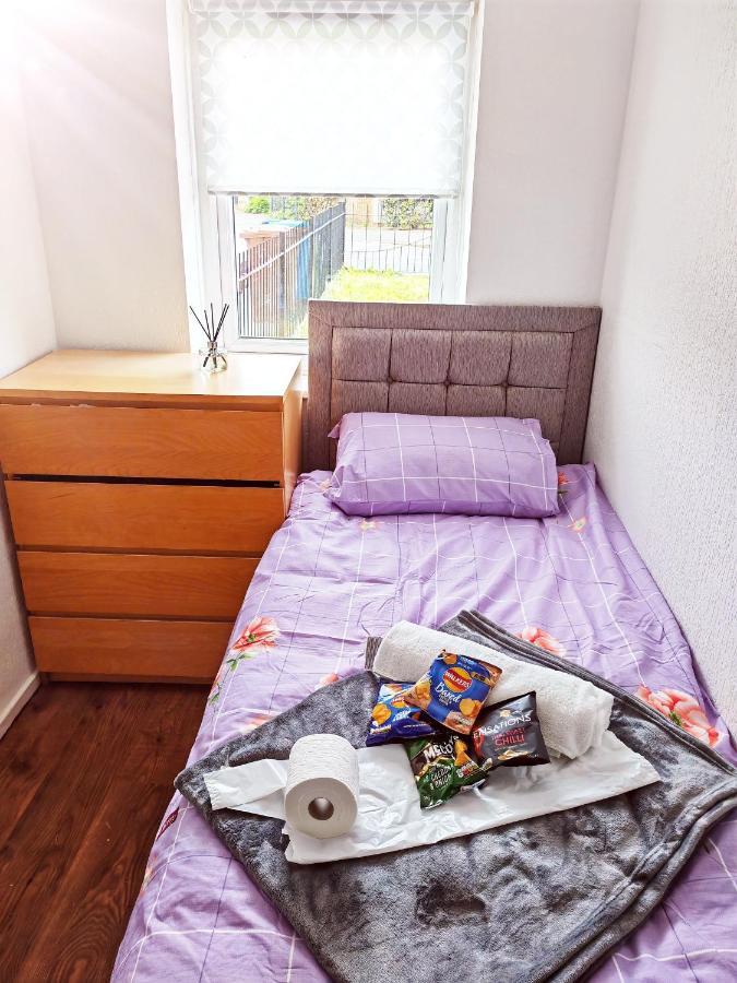 Holiday Home Manchester Ngoại thất bức ảnh