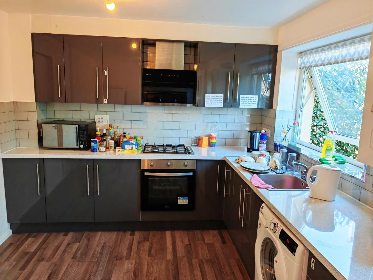 Holiday Home Manchester Ngoại thất bức ảnh